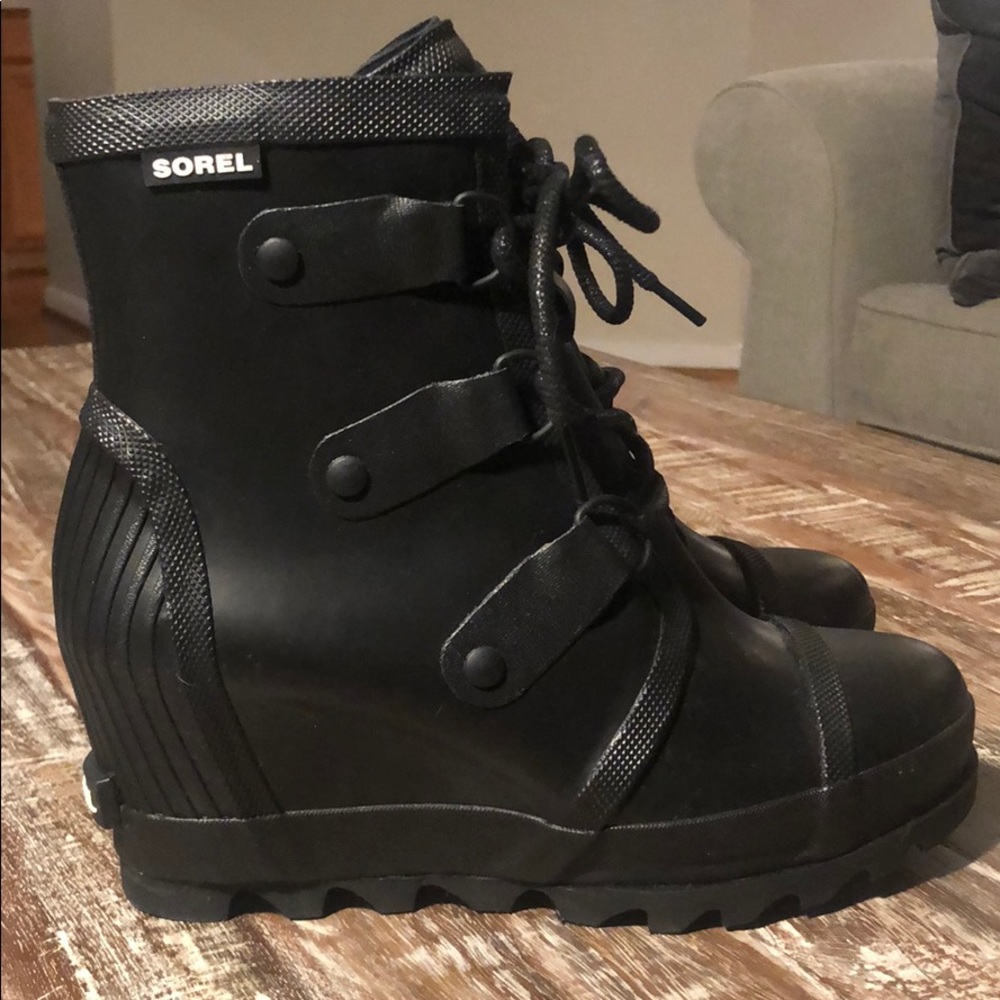 Sorel Wedge Rain bootie